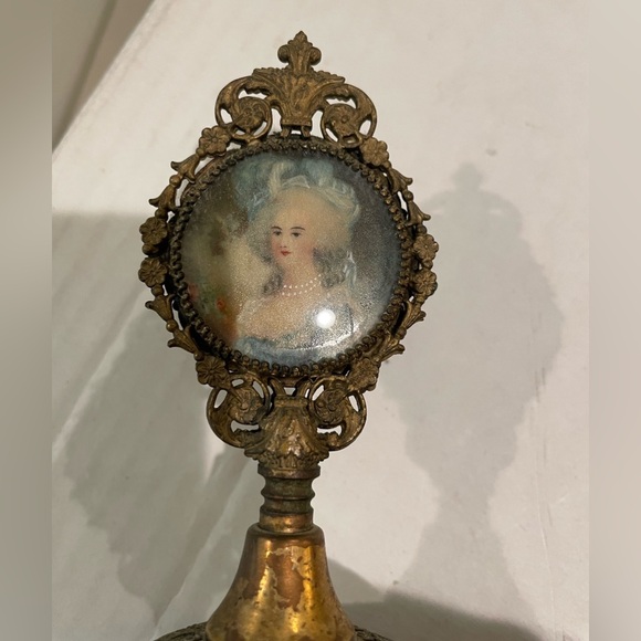 Antique Apollo Ormolu Filigree Bottle With Hand Painted Portrait of Women - Picture 2 of 5